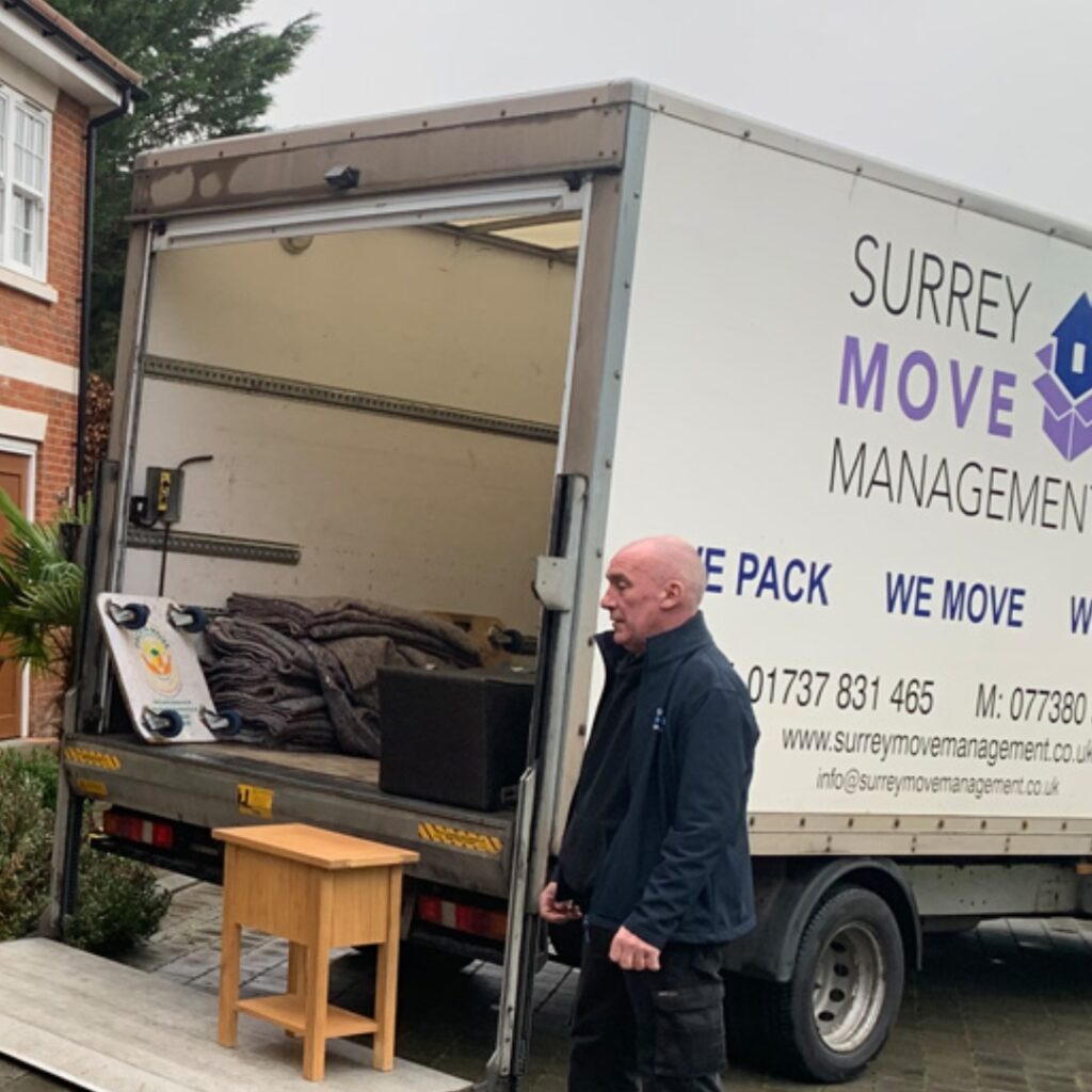 Professional Movers In Surrey | Affordable Moving Services