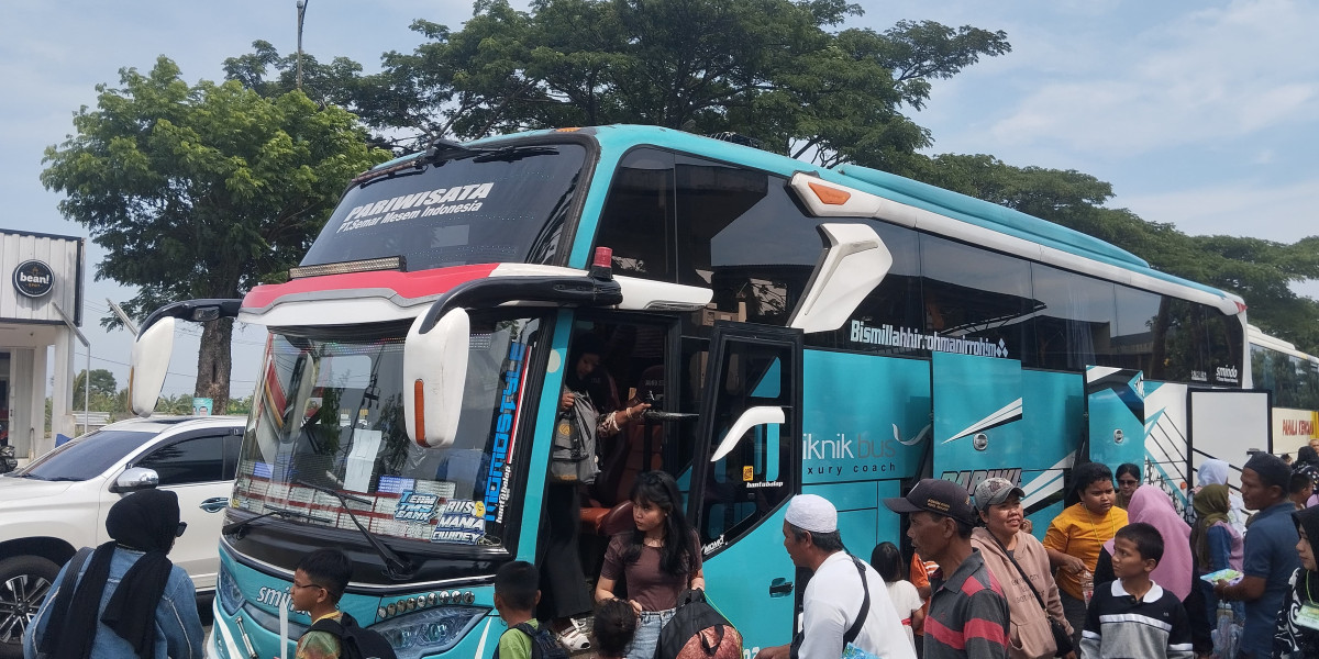 Liburan ke Bali Lebih Seru! Sewa Bus Pariwisata Murah di Smindo Trans