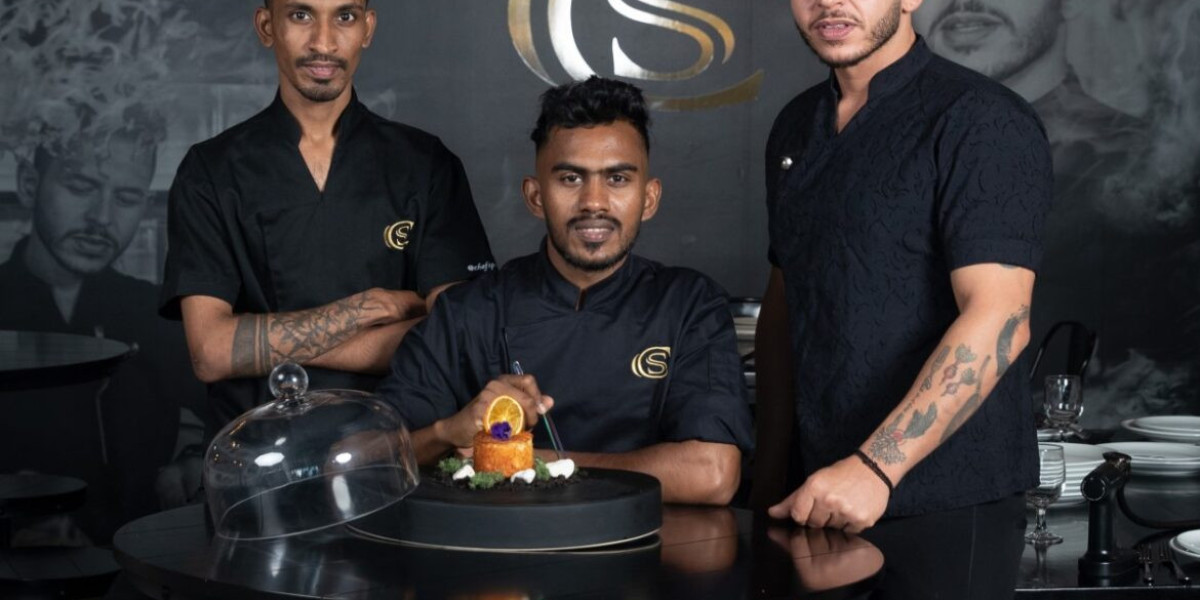 Corporate Catering with a Personal Touch:  The Role of Private Chefs in Dubai